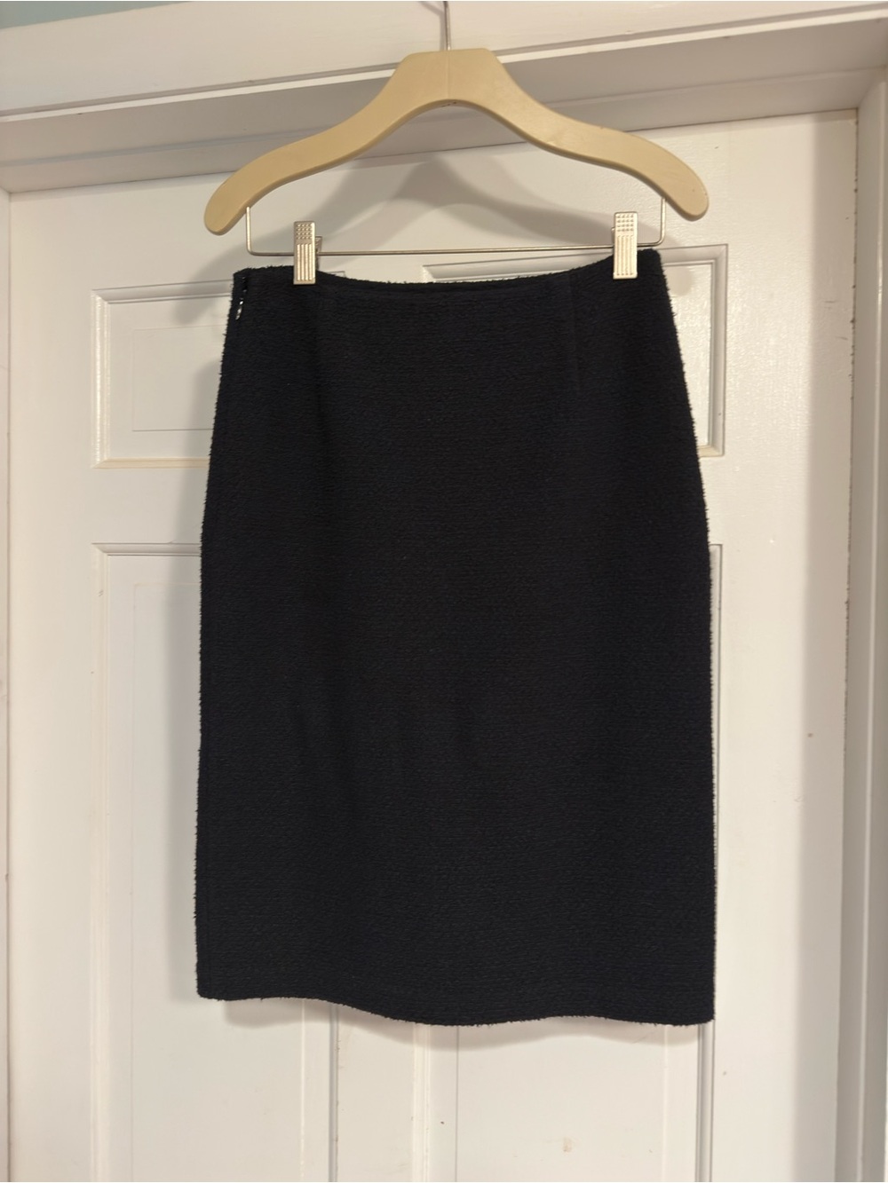 St John Bouclé Pencil Knit Skirt (0) Black